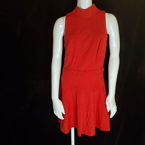 Ali & Jay Melt My Heart Red Dress (L) - Picture 4 of 7